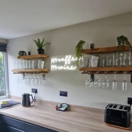 Villa Townhouse - 6 Bed Hot Tub House à Bowness-on-Windermere Extérieur photo