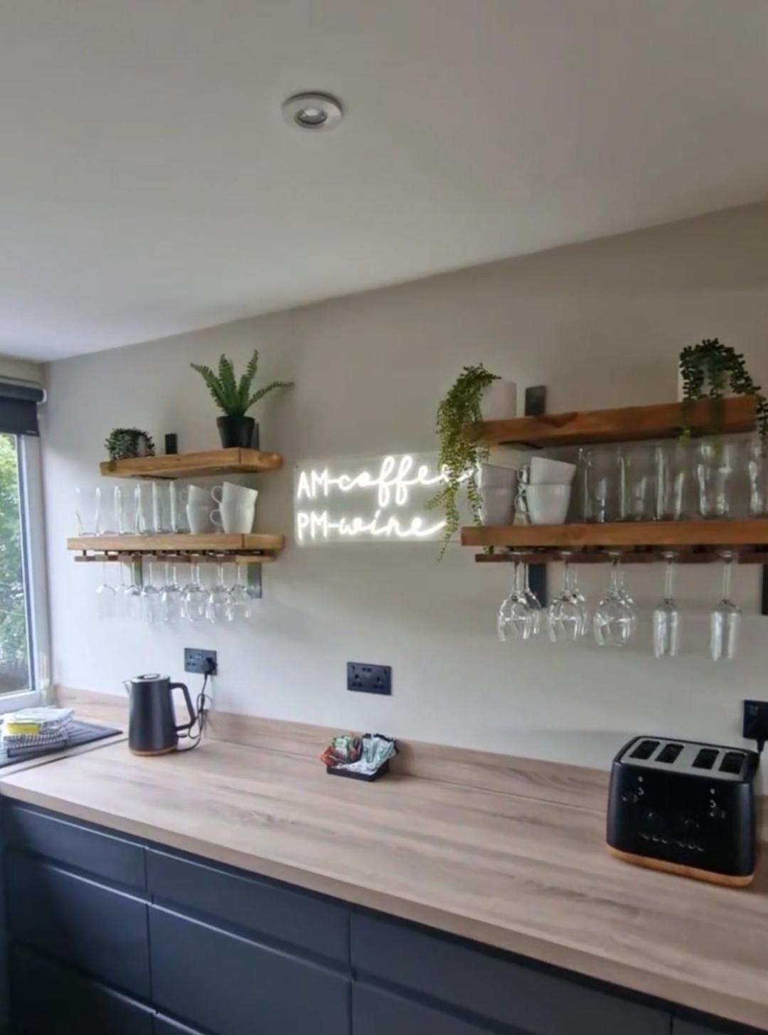Townhouse - 6 Bed Hot Tub House